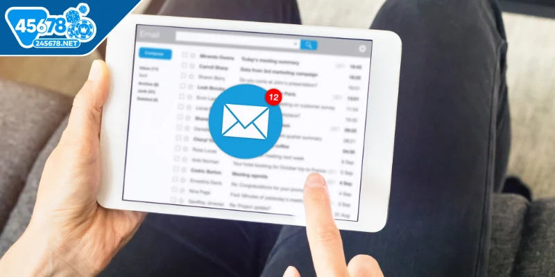 lien-he-45678-gui-thu-dien-tu-email